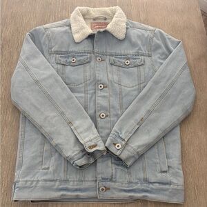 Brooklyn Cloth Light Blue Denim Jacket with Sherpa Collar size M